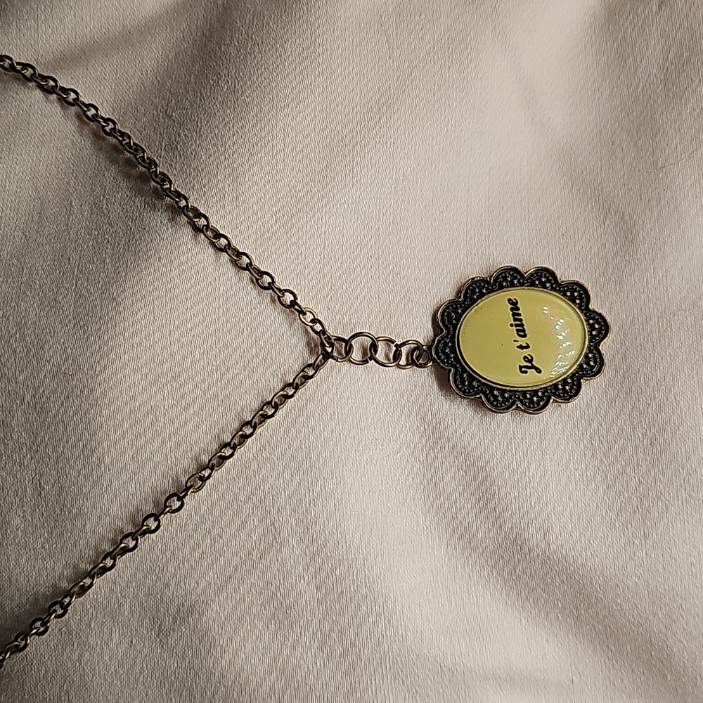 Je T'aime Pendant Necklace
